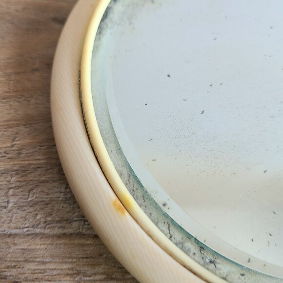 Antique French Ivory celluloid hand mirror. - Picture 6 of 6